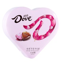 Scatola regalo di cioccolatini a forma di cuore Dove