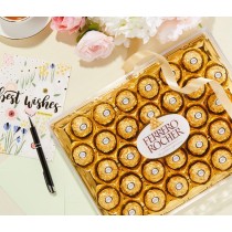 Ferrero Rocher Chocolat et Noisette Une Boîte de 32 Pièces