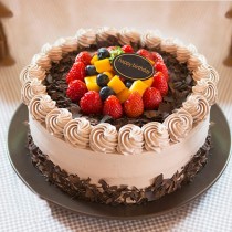 [Local Shop] Torta di compleanno Foresta Nera con fragole, mango, mirtilli