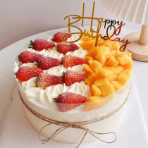 [Local cake shop] Pastel de cumpleaños de fresas y mango