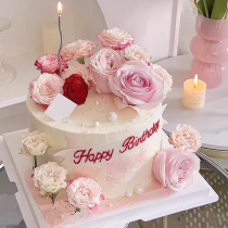 Roses Flowers Style Round Shaped Birthday Cake